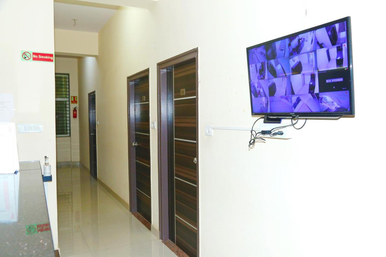 Pride Image Hotel Bangalore Buitenkant foto